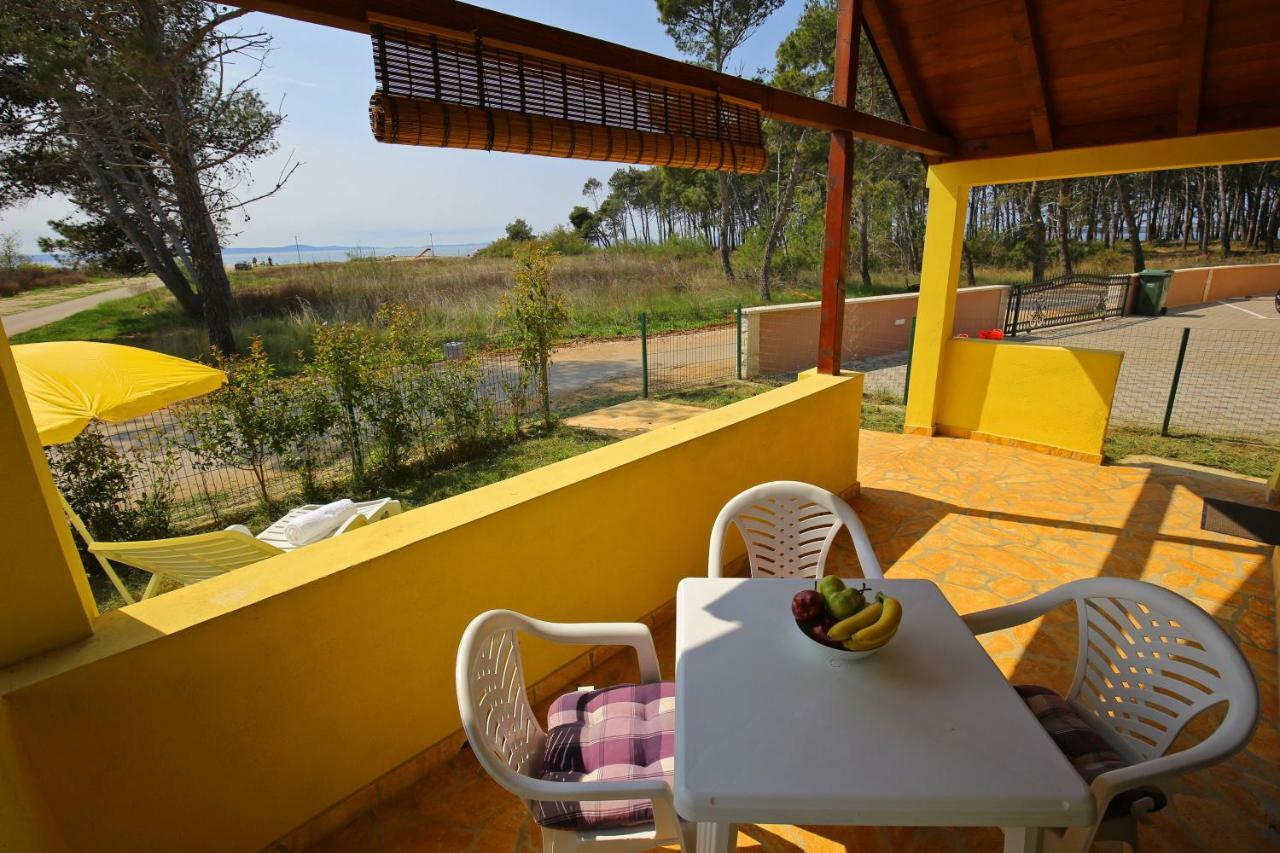 House On The Beach Tin Privlaka  Kültér fotó